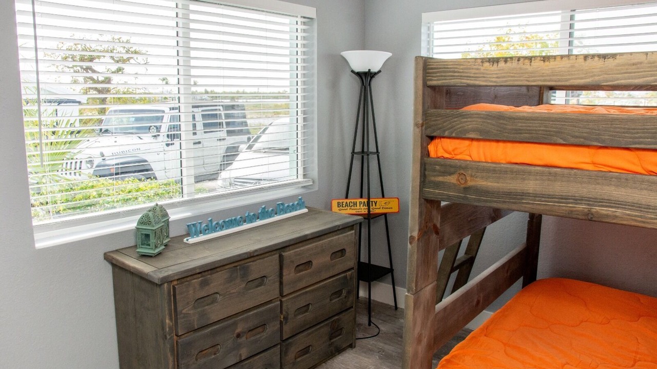 Photo of Bedroom in Treasure Cay