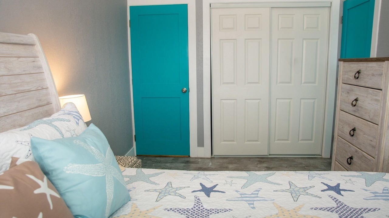 Photo of Bedroom in Treasure Cay