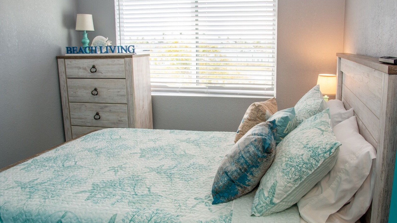Photo of Bedroom in Treasure Cay