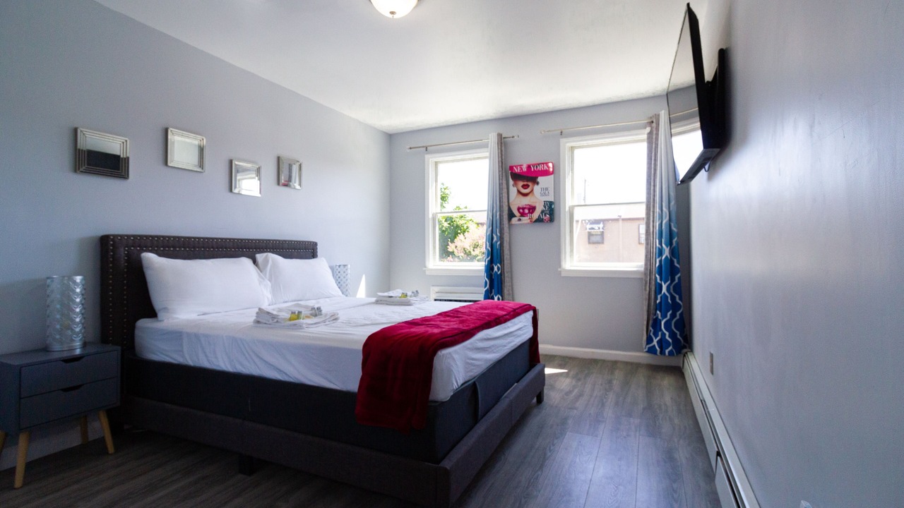 Photo of Bedroom in East New York