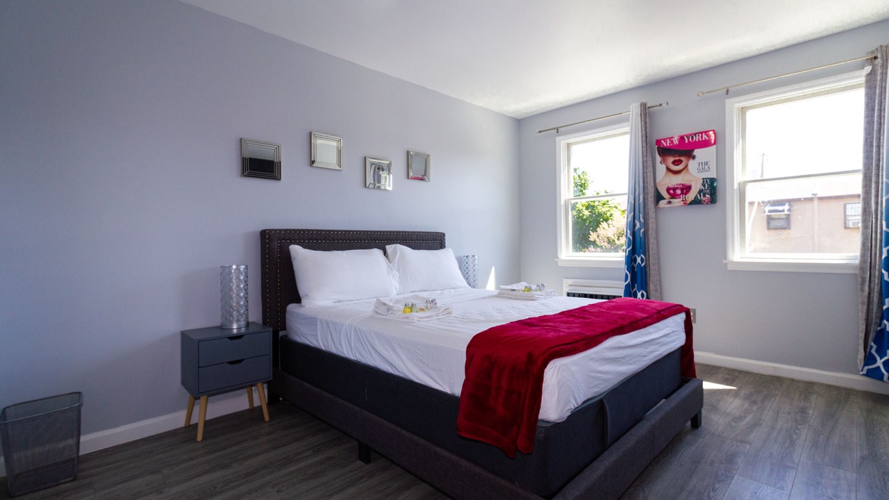 Photo of Bedroom in East New York