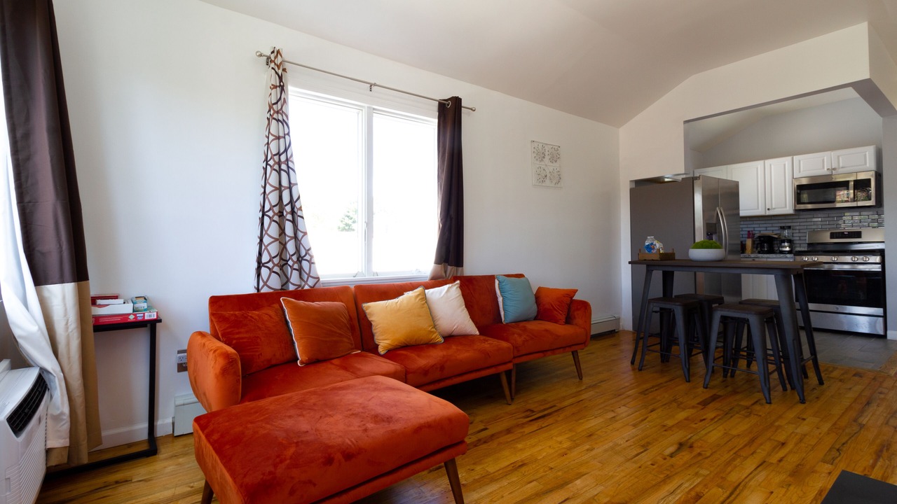 Photo of Livingroom in East New York