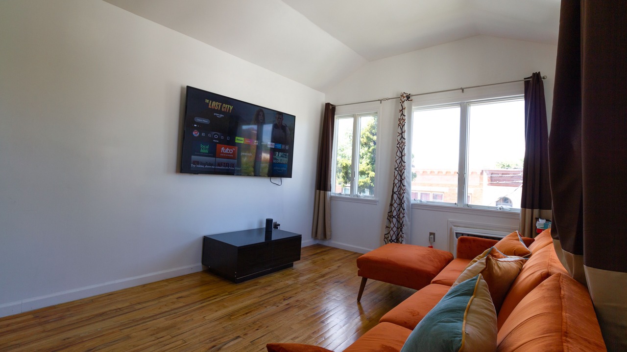 Photo of Livingroom in East New York
