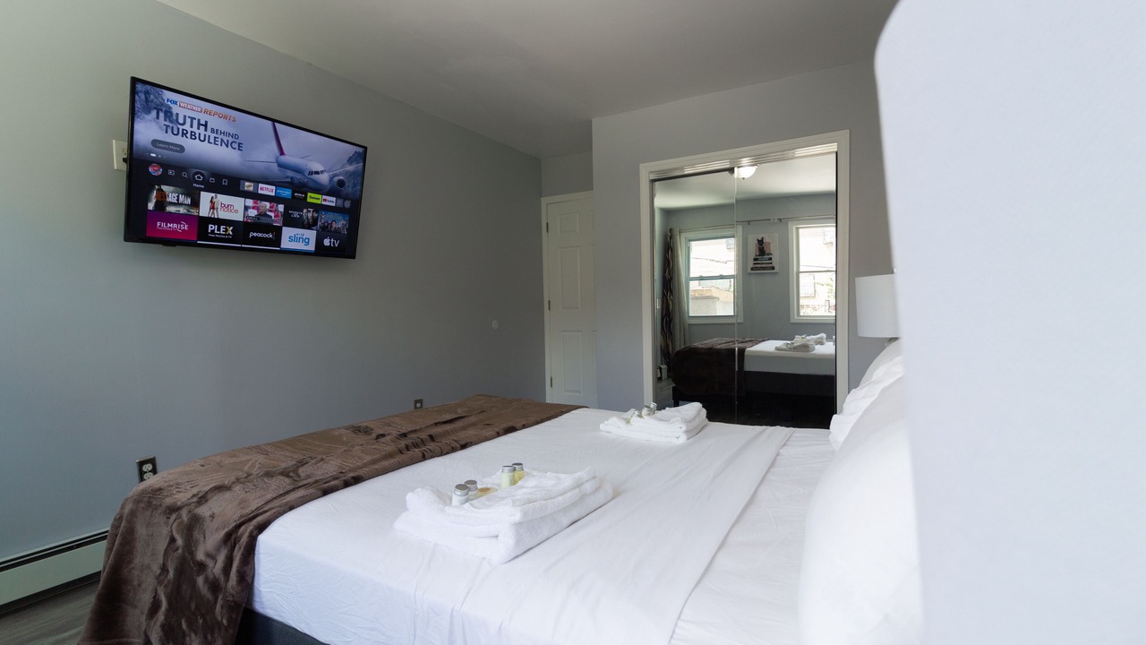 Photo of Bedroom in East New York