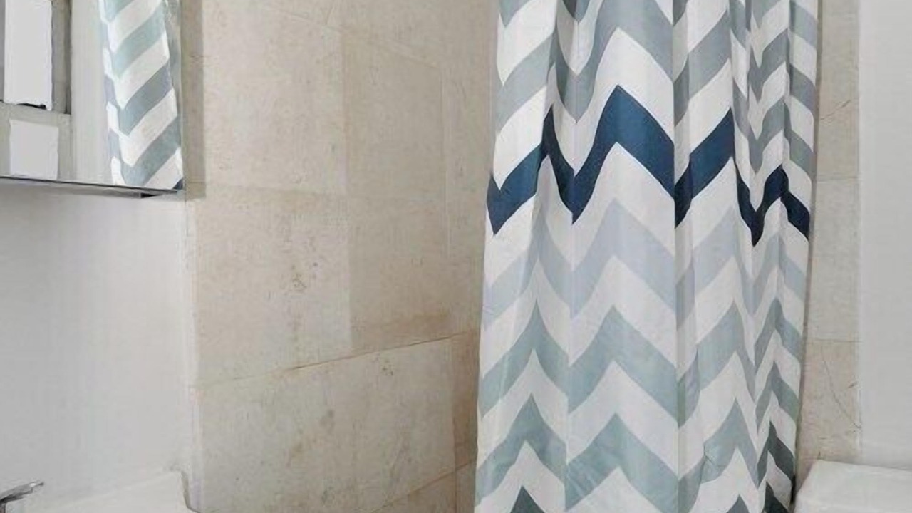 Photo of Bathroom in Sutton Place