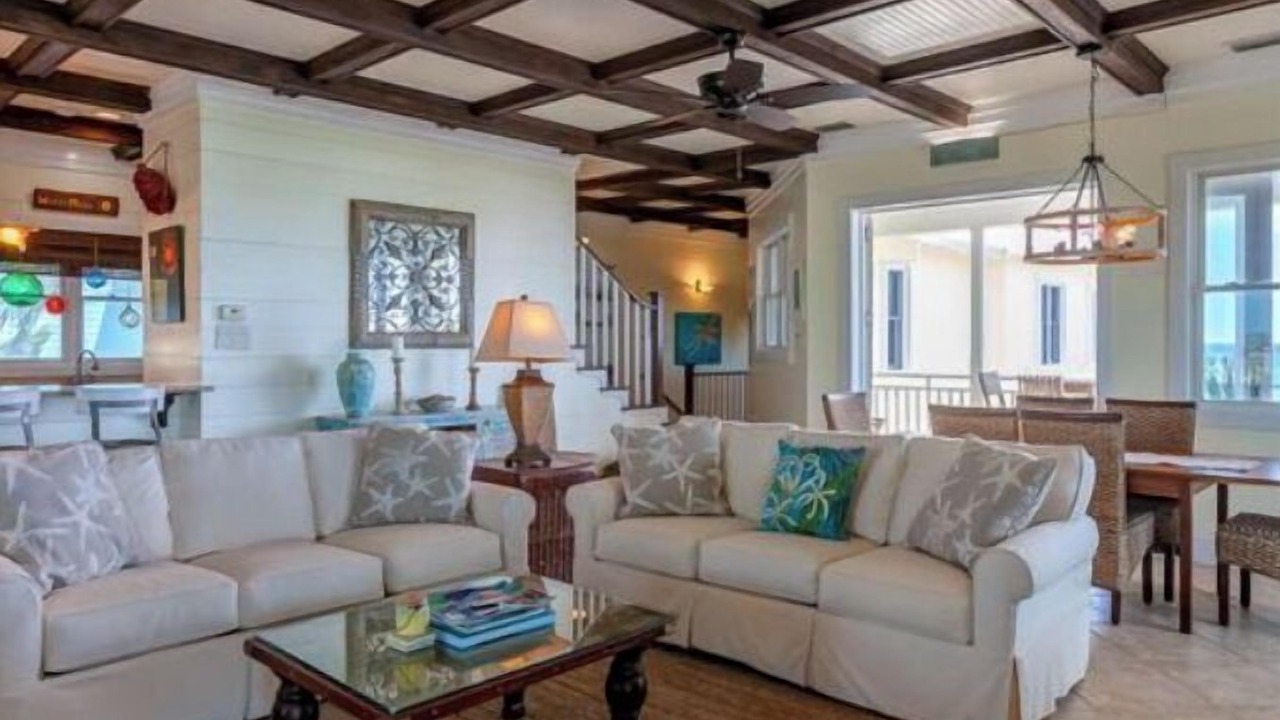 Photo of Livingroom in Hope Town