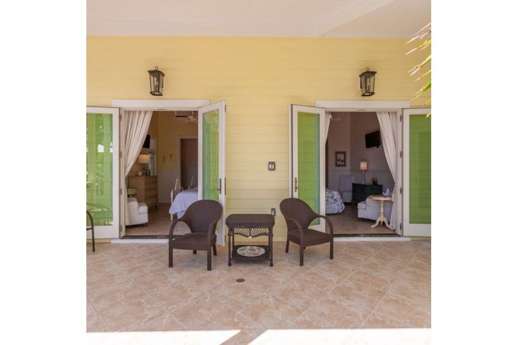 Photo of Patio Balcony in Hope Town