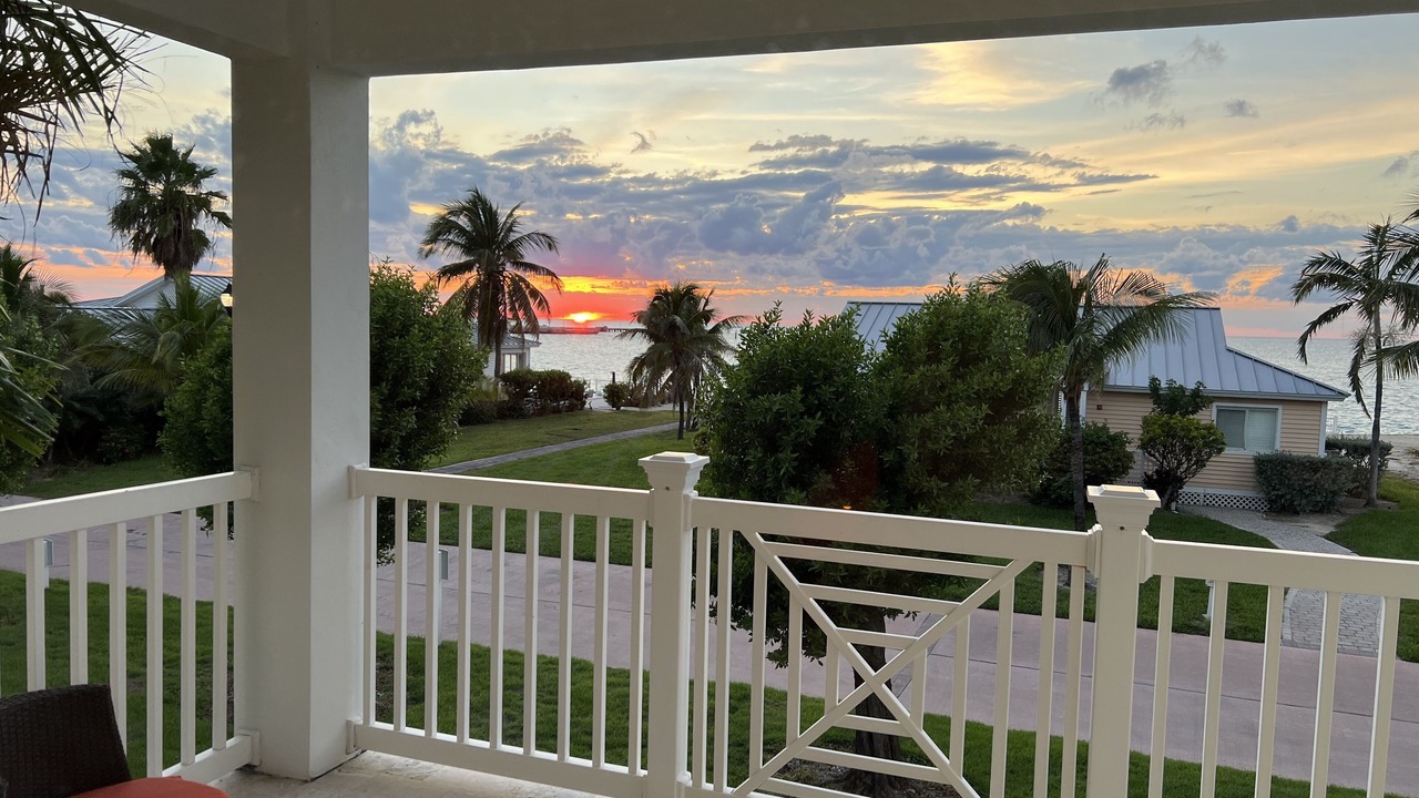 Photo of Patio Balcony in Alice Town