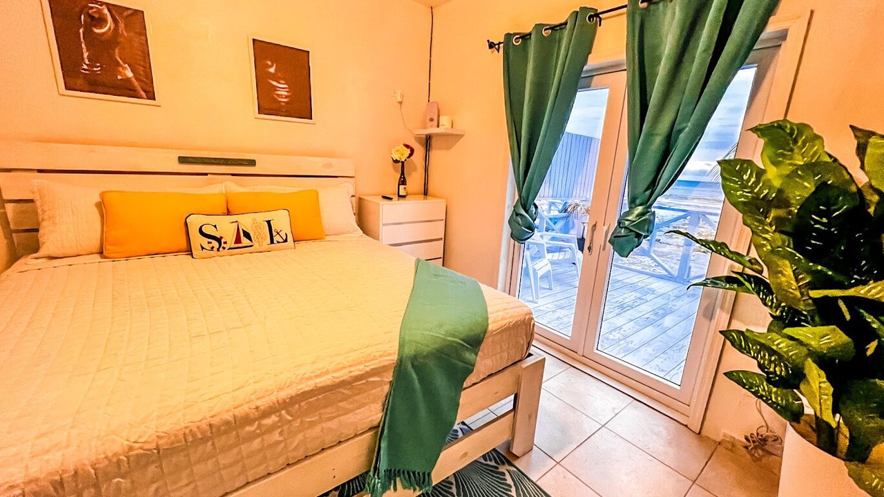 Photo of Bedroom in Nassau