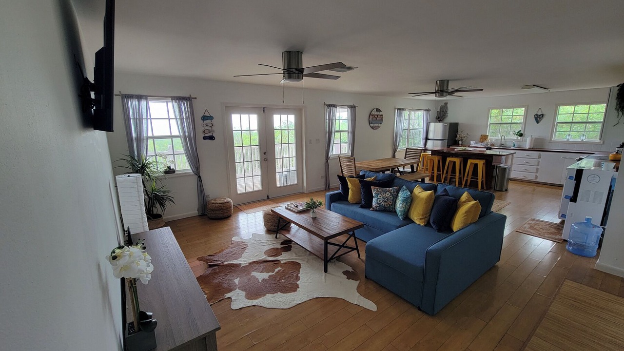 Photo of Livingroom in Great Exuma