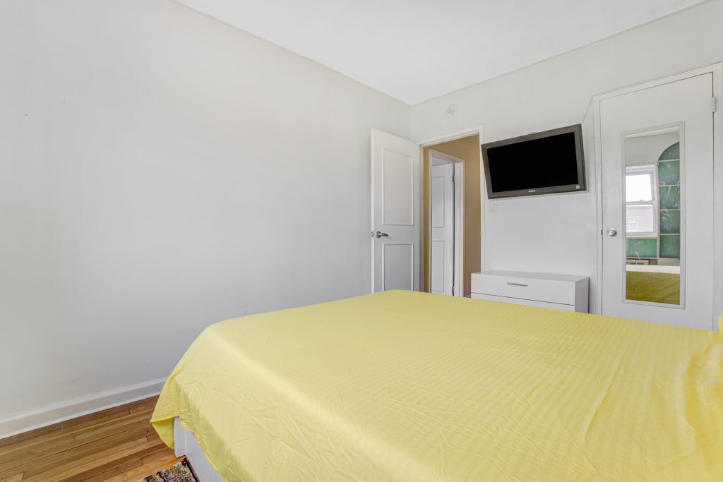 Photo of Bedroom in Canarsie