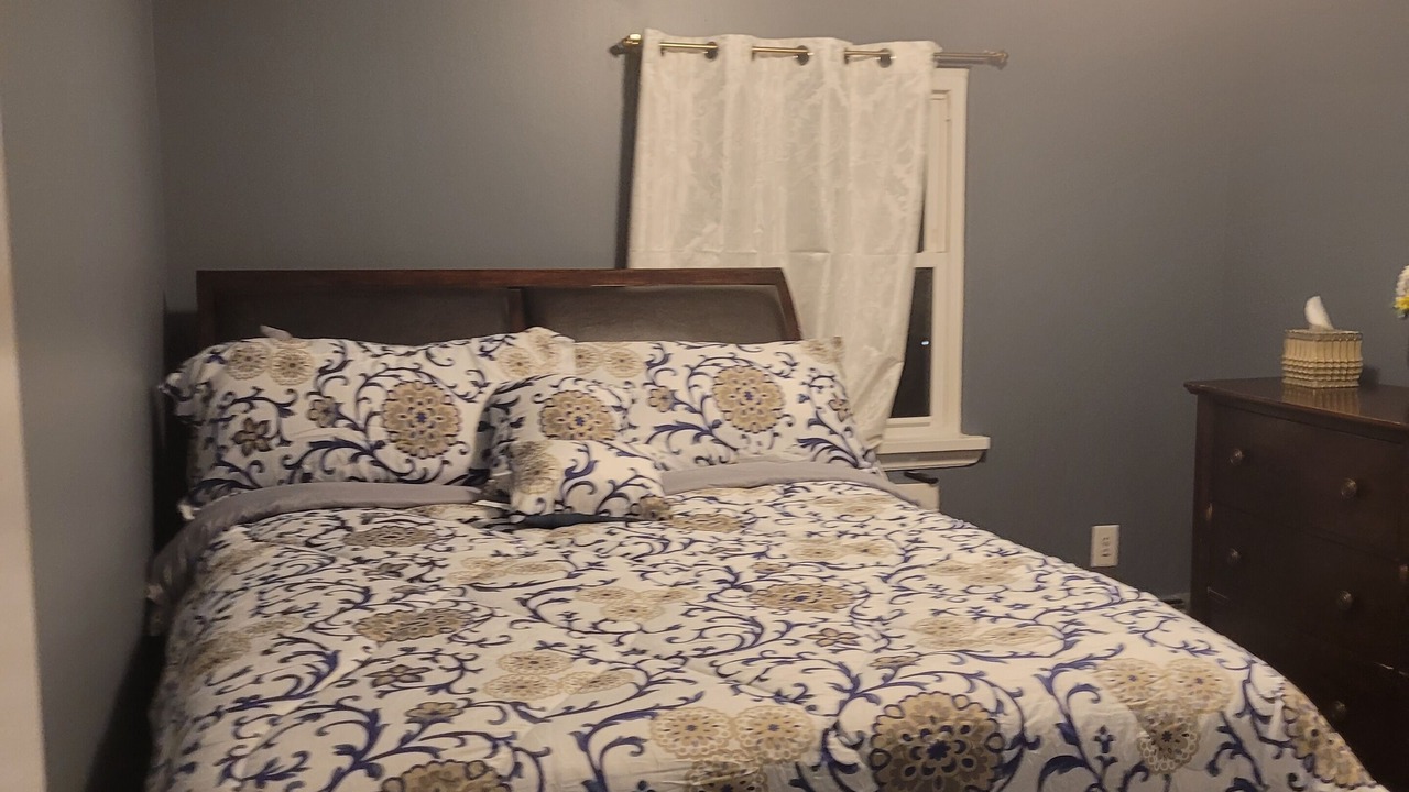 Photo of Bedroom in East New York