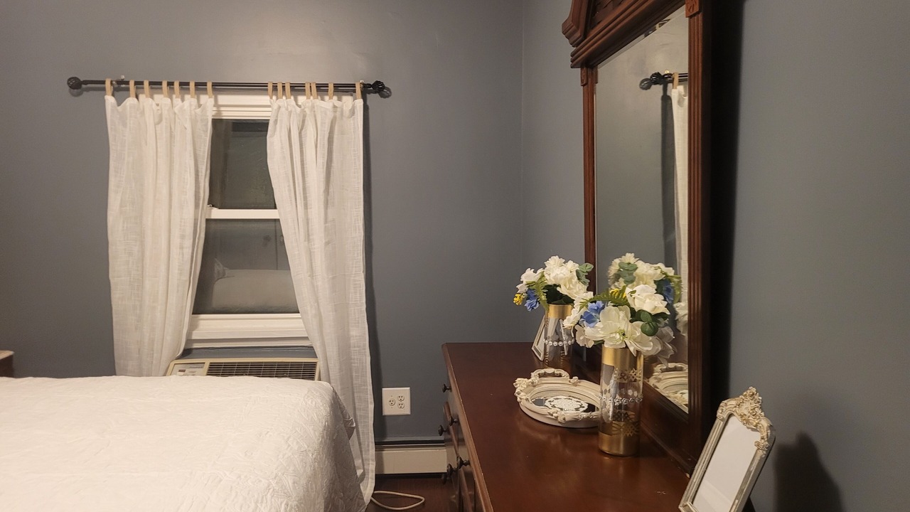 Photo of Bedroom in East New York