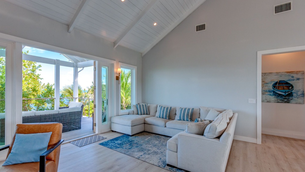 Photo of Livingroom in Hope Town