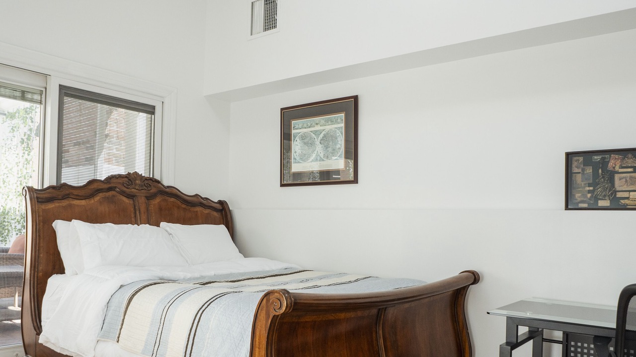 Photo of Bedroom in Kips Bay
