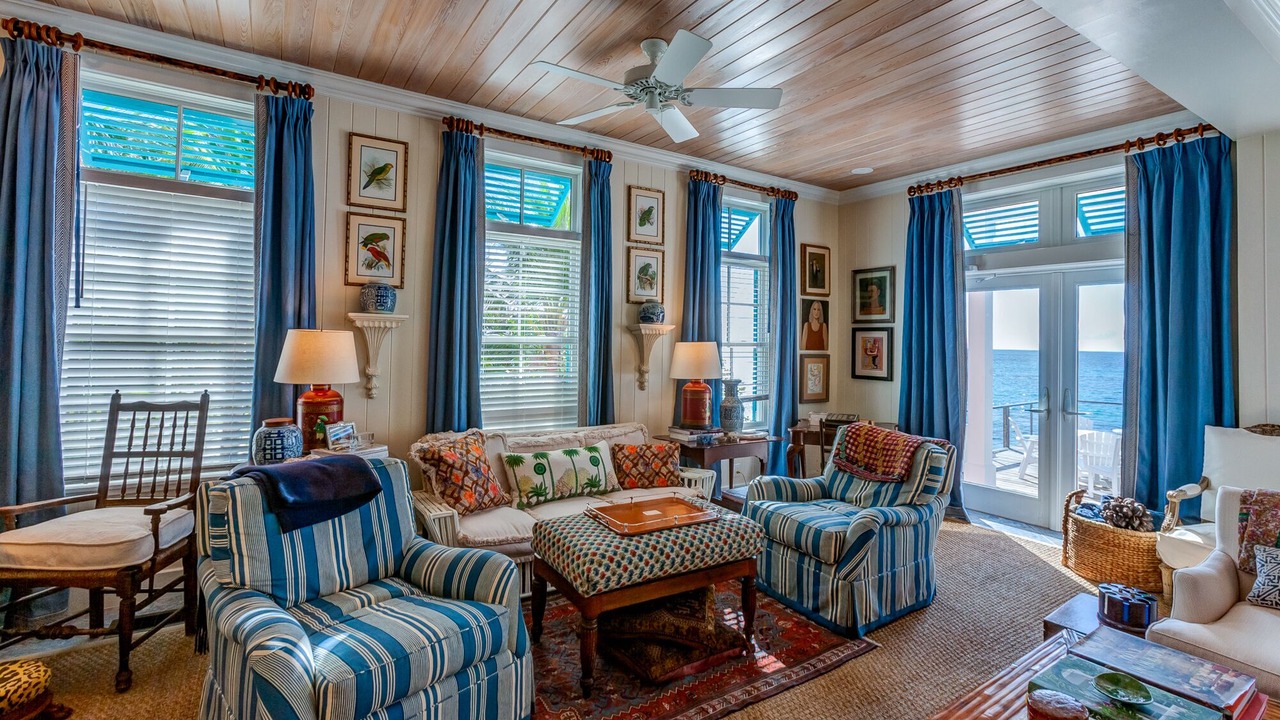 Photo of Livingroom in Hope Town
