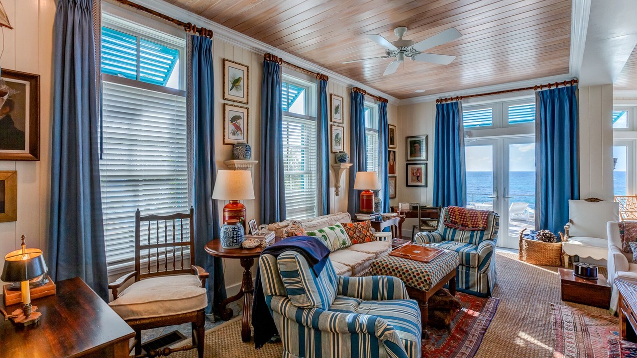 Photo of Livingroom in Hope Town
