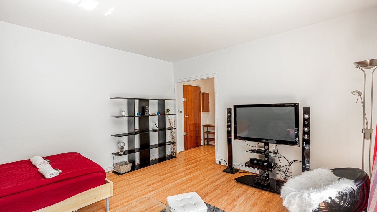Photo of Bedroom in 16th Arrondissement