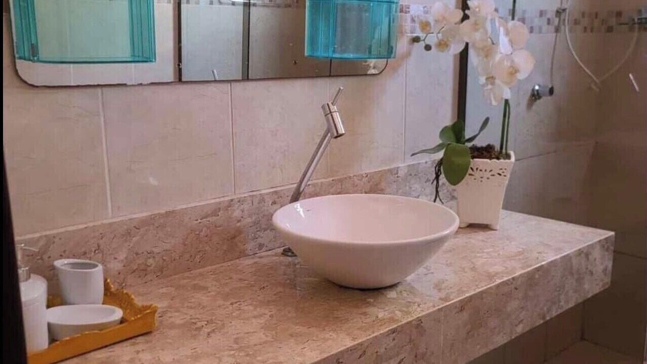 Photo of Bathroom in Tamoios