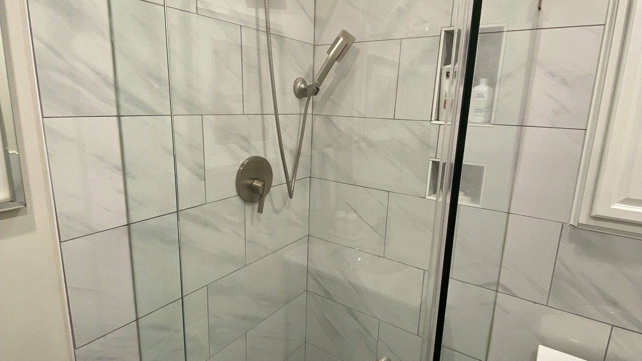 Photo of Bathroom in Bushwick