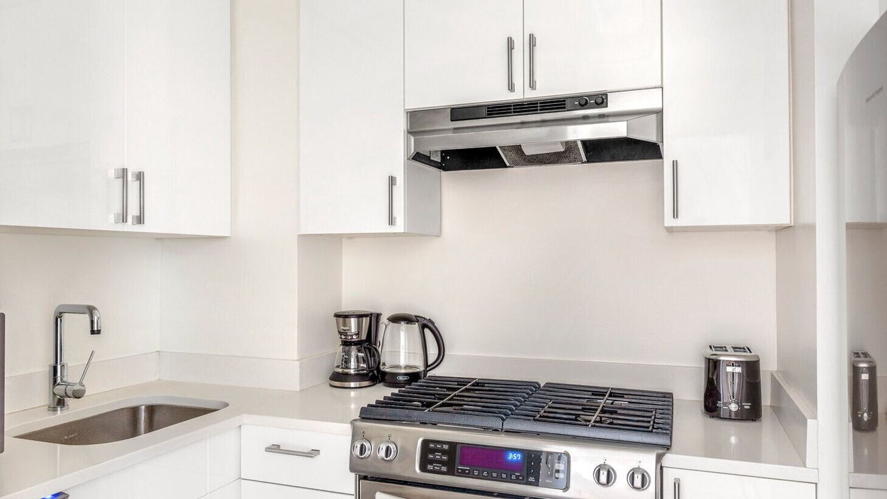 Photo of Kitchen in Midtown East