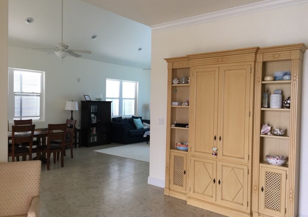 Photo of Livingroom in Treasure Cay
