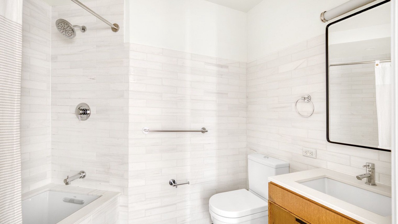 Photo of Bathroom in Sutton Place