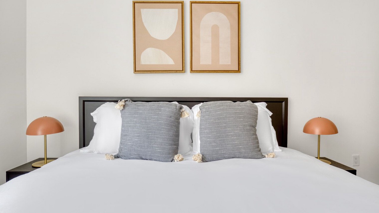 Photo of Bedroom in Sutton Place