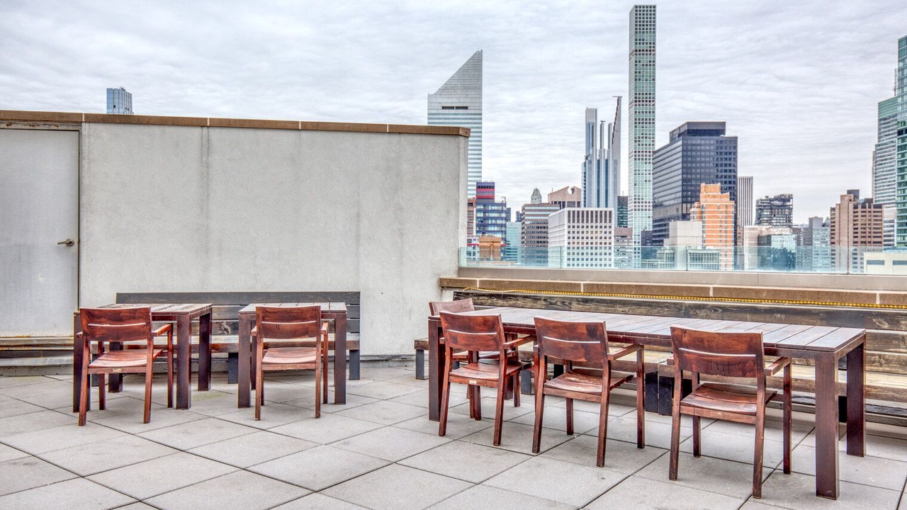 Photo of Outdoor in Sutton Place