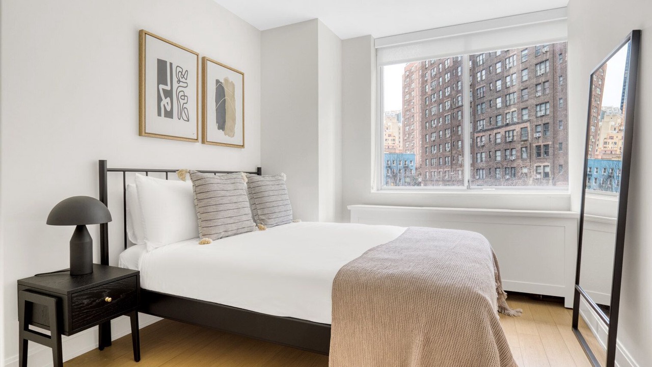 Photo of Bedroom in Sutton Place