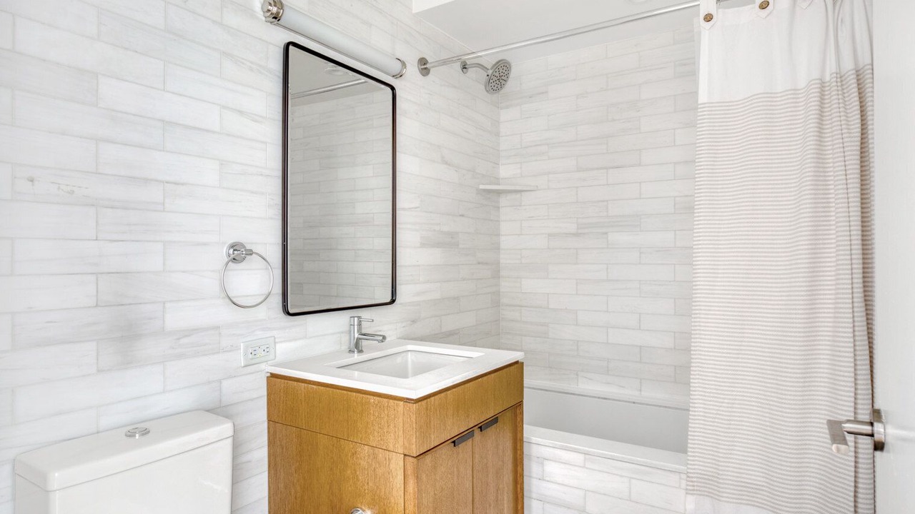 Photo of Bathroom in Sutton Place