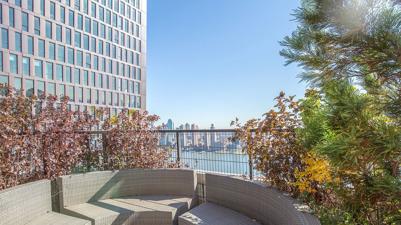 Photo of Patio Balcony in Kips Bay