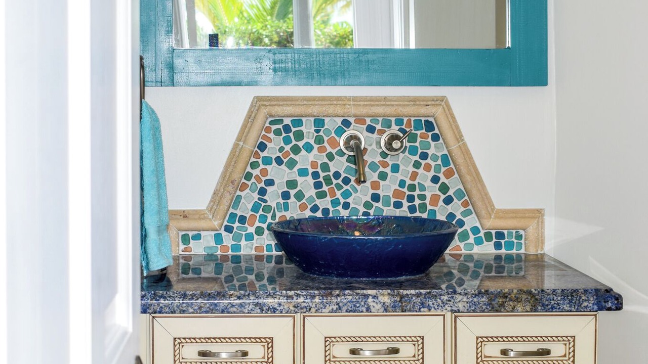 Photo of Bathroom in Treasure Cay