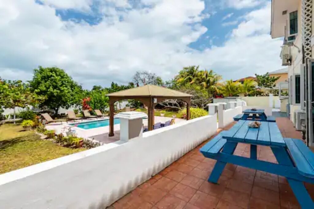 Photo of Outdoor in Nassau