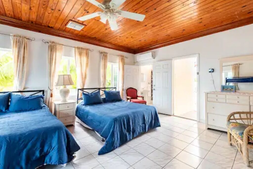 Photo of Bathroom in Nassau