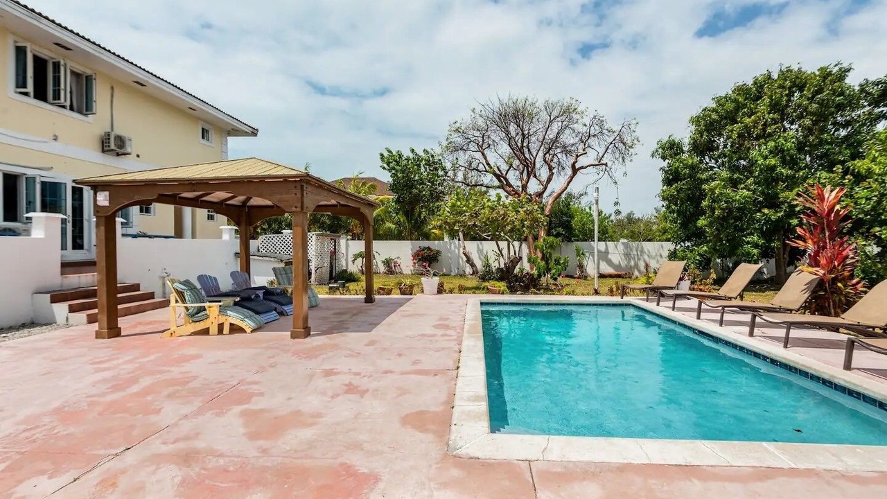 Photo of Outdoor in Nassau