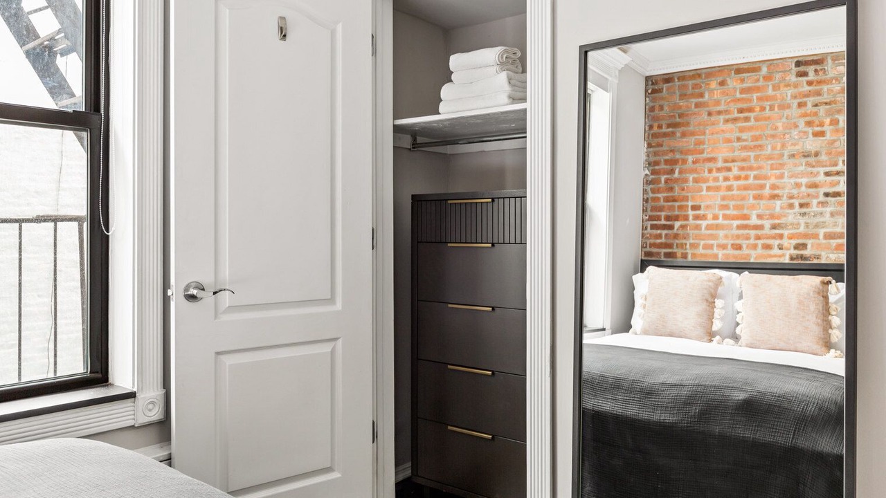Photo of Bedroom in Peter Cooper Village