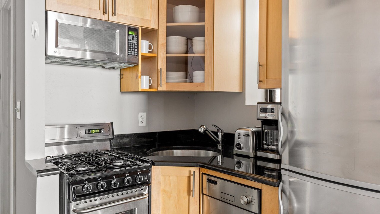 Photo of Kitchen in Peter Cooper Village