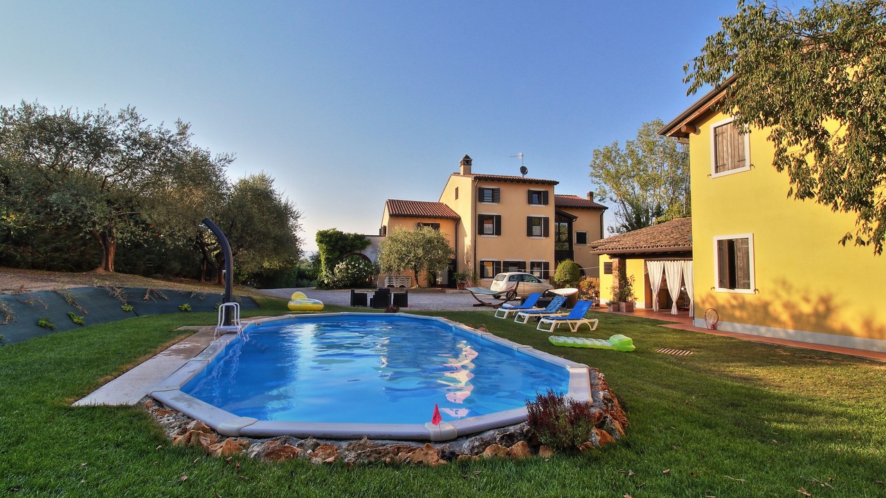 Photo of Outdoor in Montioni