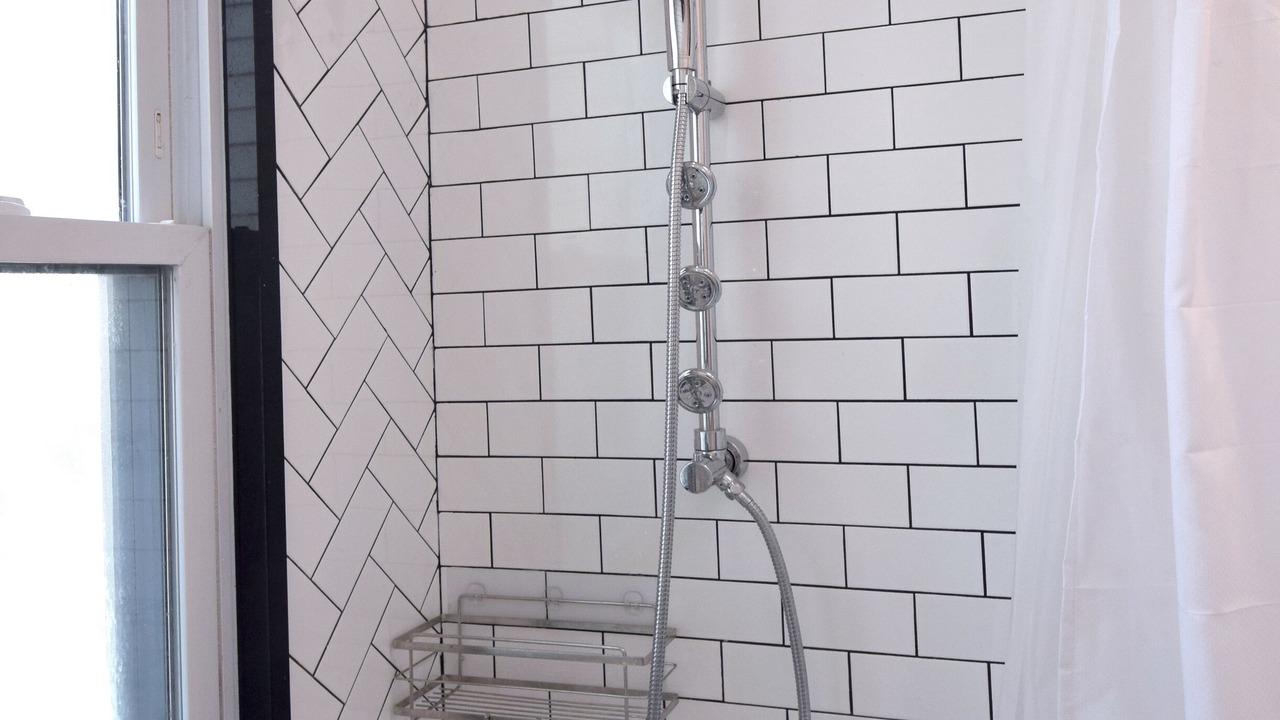 Photo of Bathroom in Bushwick