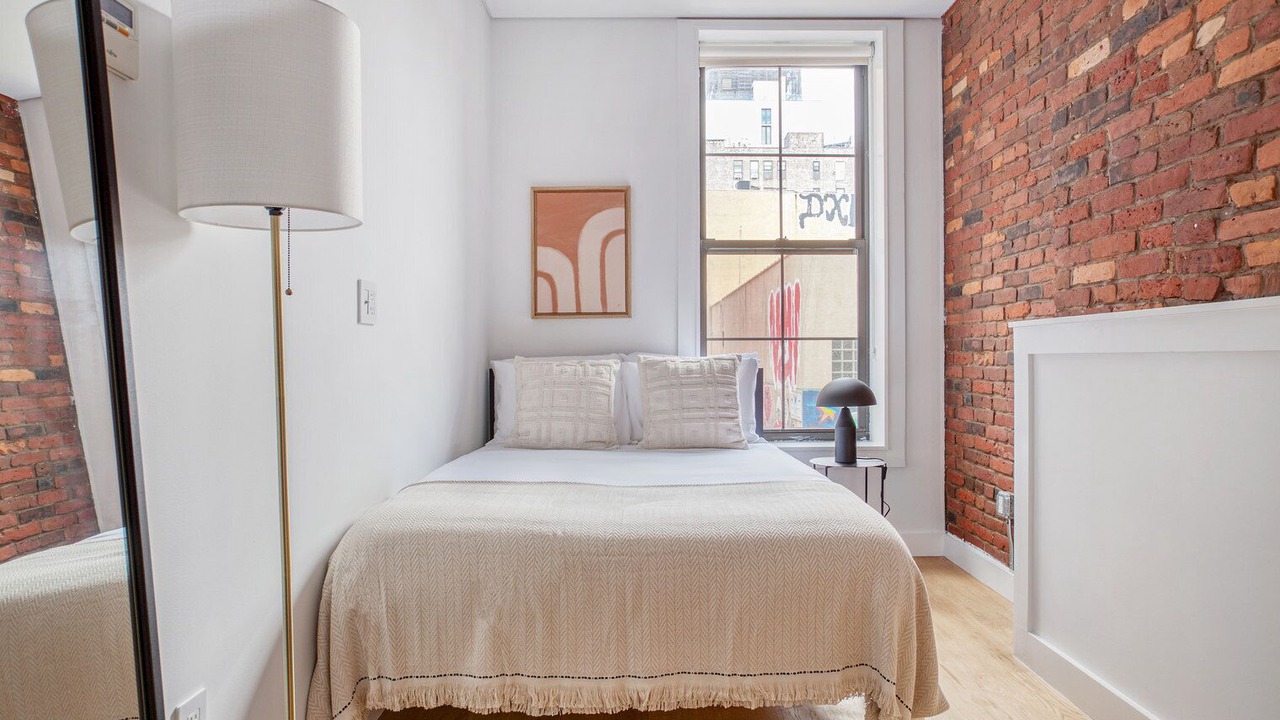 Photo of Bedroom in Bowery