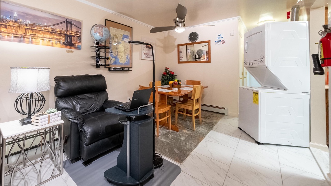 Photo of Bedroom in Bedford-Stuyvesant