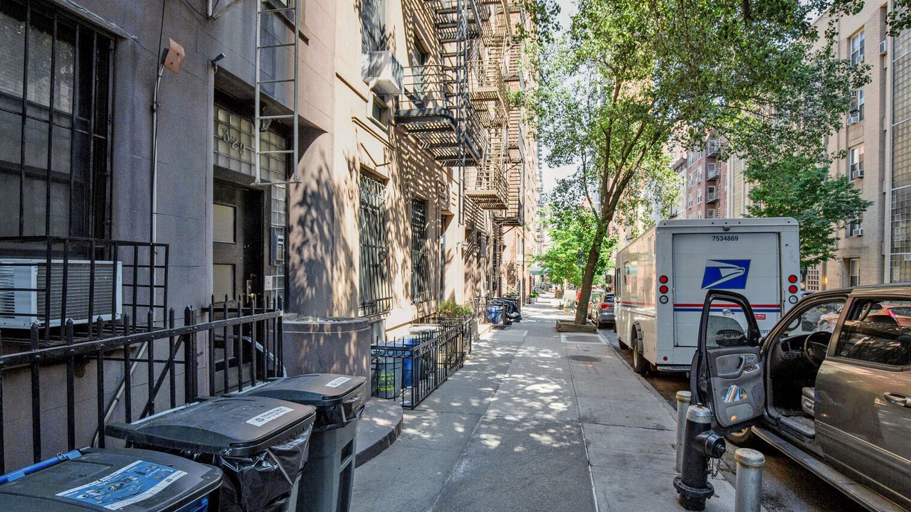 Photo of Outdoor in Sutton Place