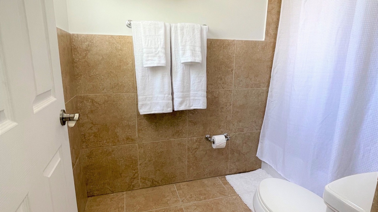 Photo of Bathroom in Alice Town