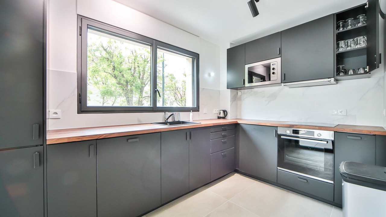 Photo of Kitchen in La Varenne Saint-Hilaire