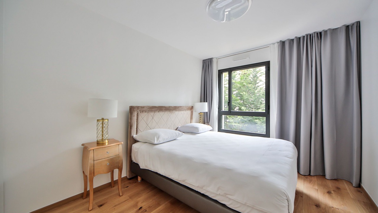 Photo of Bedroom in La Varenne Saint-Hilaire
