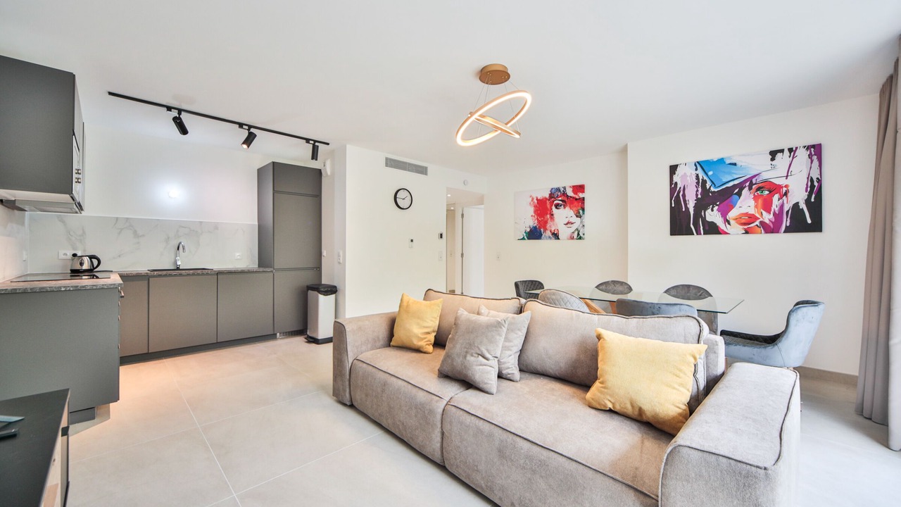 Photo of Livingroom in La Varenne Saint-Hilaire