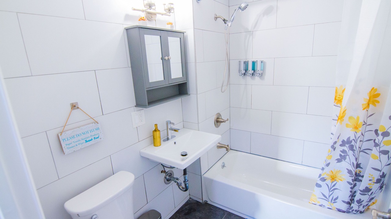 Photo of Bathroom in East New York