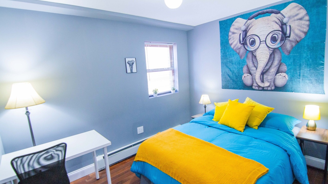 Photo of Bedroom in East New York