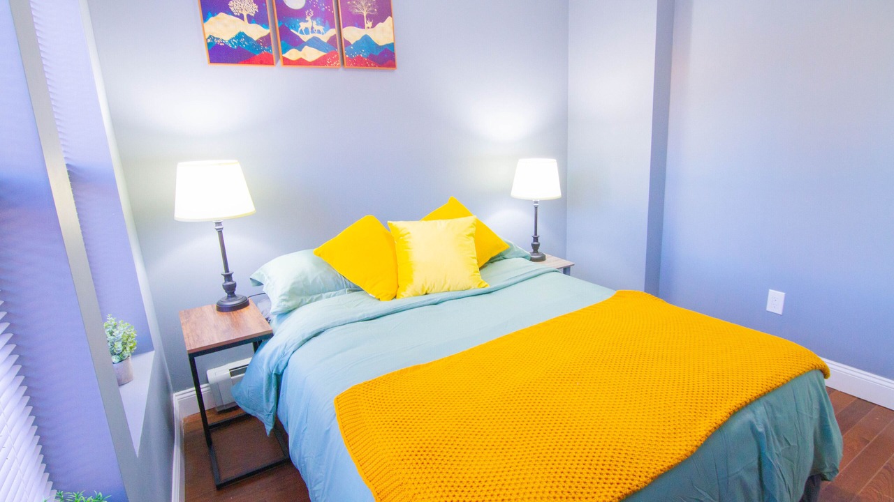 Photo of Bedroom in East New York